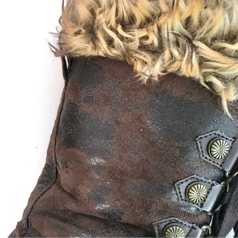 PARIS BLUES Fierce Faux Leather Faux Fur Lined Brown Lace Up Duck Boots Size 8